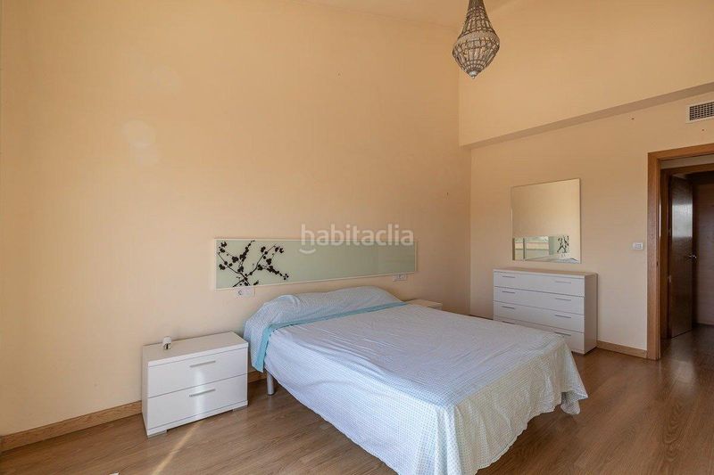 Foto a8a502f4-8f35-4e3c-aea1-f6efcc2b9d2e. Casa amb calefacció aparcament piscina a Gójar