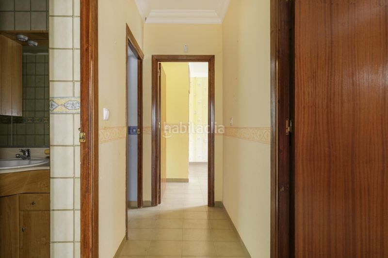Foto 0e8fa4e0-00b1-46af-a36c-8fa83ec5f8d2. Xalet a 24 calle trajano a Cenes de la Vega