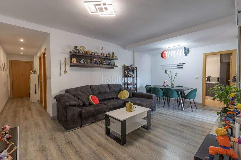 Foto c7b2b251-bd8a-4d9a-8593-a005012ded44. Etagenwohnung in avenida de virgen del rosario 30 in Gabias (Las)