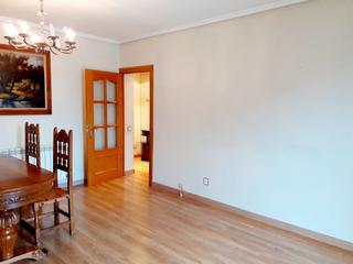 Pis a Ezcaray. Piso 4 habitaciones en el centro