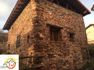 Casa a Ezcaray. Casa de pueblo en turza