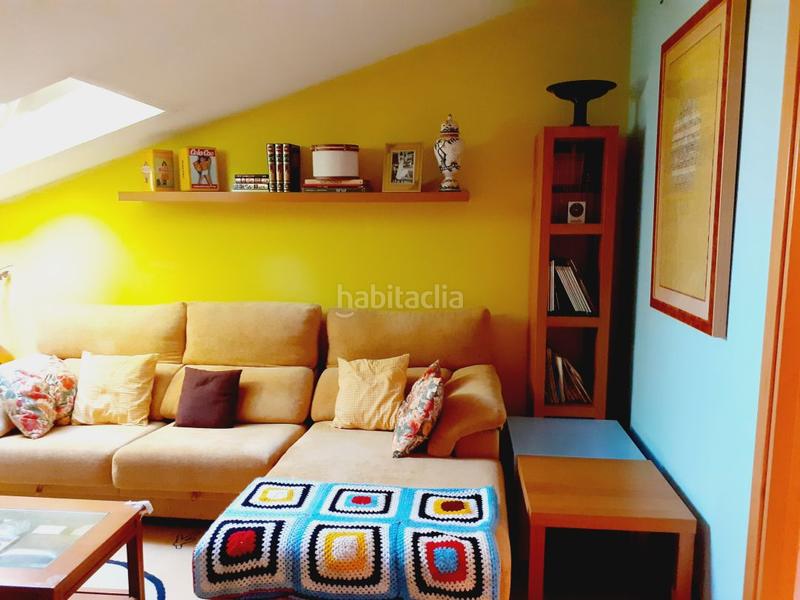 Foto bd4eca18-142f-4fbc-9e0e-25b90f9f5784. Dúplex magnífico piso en urbanización con piscina en Ezcaray