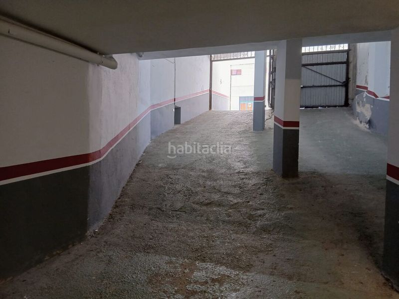 Foto fffee50d-410d-4790-8fa0-f25dce91925c. Aparcament cotxe a Ezcaray