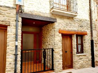 Pis a Ezcaray. Precioso piso en casa de piedra