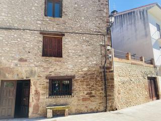 Casa a Ezcaray. Casa con sabor a pueblo en ezcaray