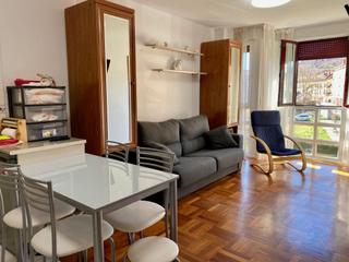 Location Appartement à Ezcaray. Oferton inmejorable con ascensor, garaje y piscina