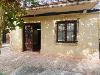 Lloguer Local Comercial a Ezcaray. Local comercial en la plaza de la verdura, ezcaray