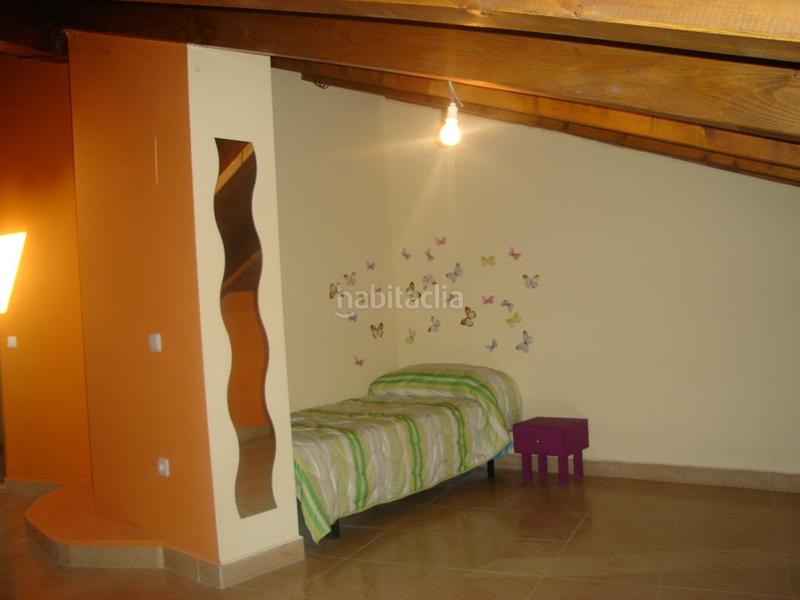 Foto f53b21e4-02b3-4fac-a49a-a59eb7294a42. Dúplex amb calefacció aparcament a Ojacastro