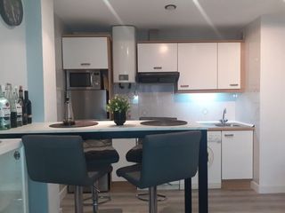 Location Appartement à Ezcaray. Piso con piscina y garaje