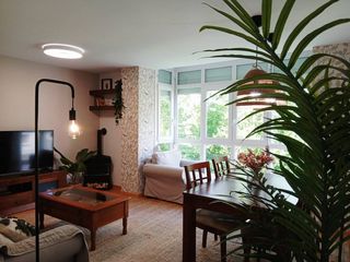 Appartement à Zorraquín. Piso a la venta con garaje cerrado y piscina