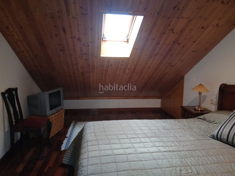 Foto 5c3bbeb2-9862-405b-8c97-9b66cfb028a0. Dúplex amb calefacció aparcament piscina a Ezcaray