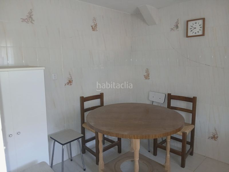 Foto cc305377-f76a-4c50-ac24-d107858b50f9. Casa amb calefacció a Santurdejo
