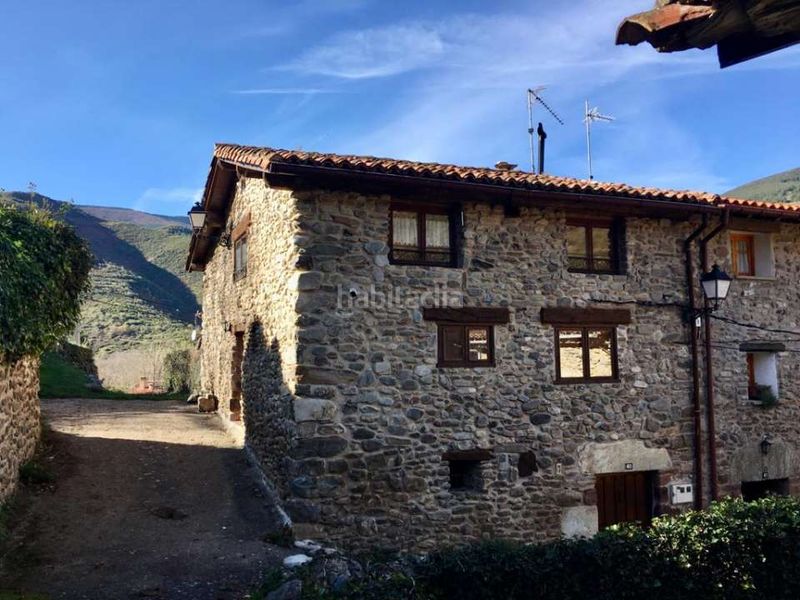 Foto 173bd324-6008-422c-a0c7-d73c706c474a. Casa amb calefacció a Ezcaray