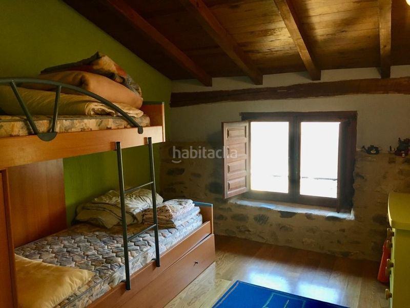 Foto f1ea6de4-7f7d-46f0-bf37-0b34755300a5. Casa amb calefacció a Ezcaray