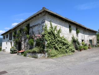 Casa a Caracter altzo-muino 62. Caserío en venta en altzo con precioso terreno y borda