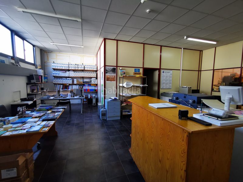 Foto a7056e09-5b95-4f1f-96dc-c30693e10449. Nau industrial a Ibarra