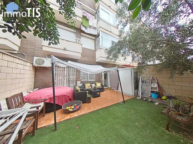 Foto cd4dff5a-cd0f-4a95-b28a-1e1943e58a38. Planta baja  con párquing en venta en Molí de Vent Vilanova i la Geltrú