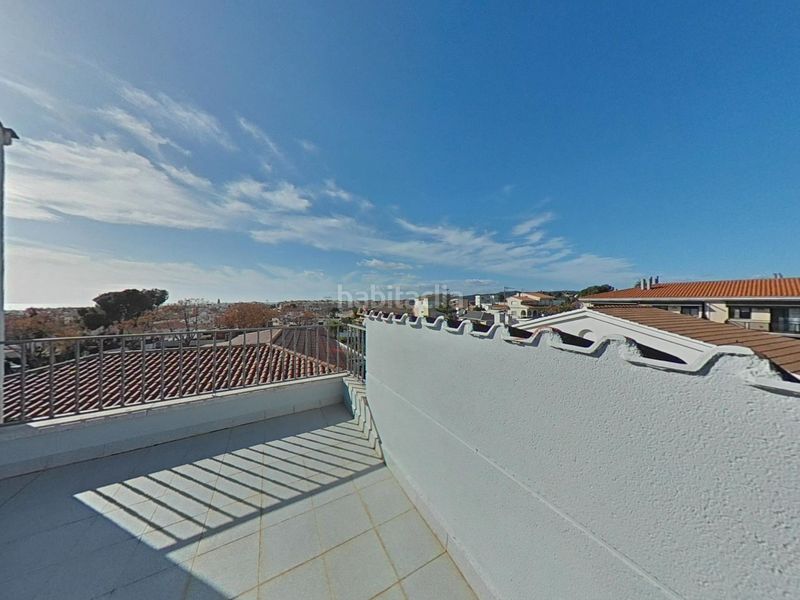 Foto 539b4481-ad33-468d-9518-8d4bd5c8368b. Chalet avec parking dans Santa Maria Vilanova i la Geltrú