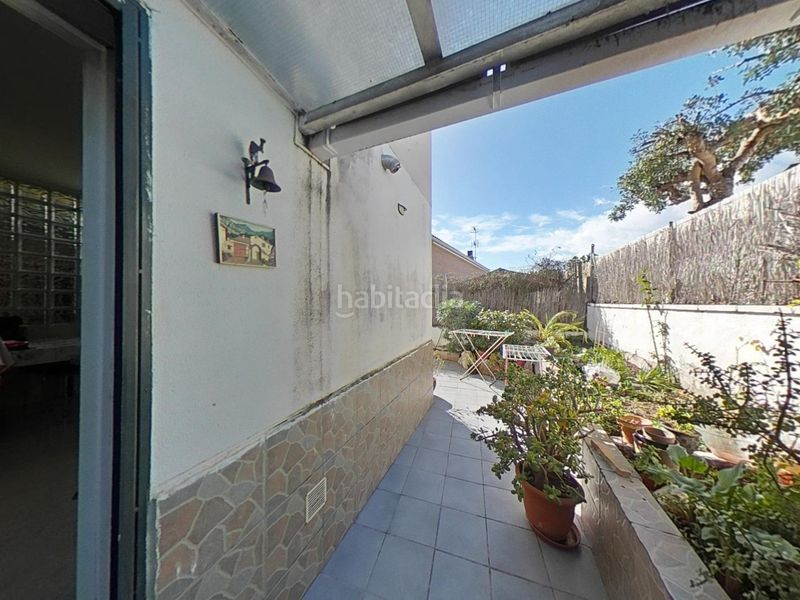 Foto 6b36e0fa-e5b6-479c-a6b6-6b60898df1be. Chalet avec parking dans Santa Maria Vilanova i la Geltrú