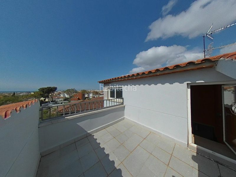 Foto 6f97db2a-bd4f-472b-b30a-0690ae43563c. Chalet avec parking dans Santa Maria Vilanova i la Geltrú