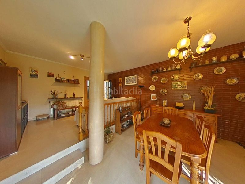 Foto a45448a5-b147-4f8d-ac3f-0e0d468c60ce. Chalet avec parking dans Santa Maria Vilanova i la Geltrú