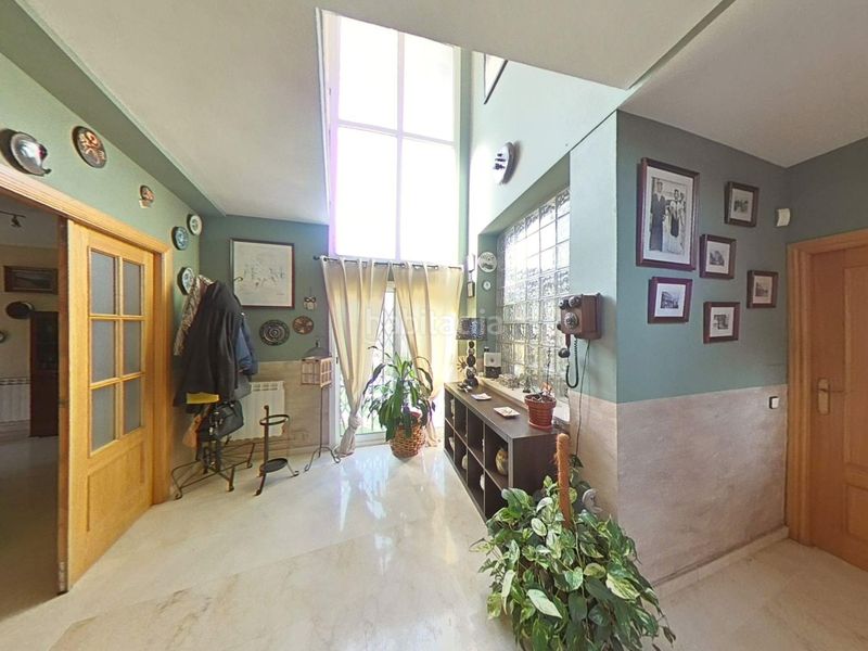 Foto ad21aecb-983e-4443-88a3-8eeec51560e9. Chalet avec parking dans Santa Maria Vilanova i la Geltrú