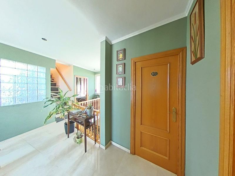 Foto f1c0eb73-4937-4d8b-a6bb-7fa28926d701. Chalet avec parking dans Santa Maria Vilanova i la Geltrú