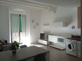 Rent Flat in Calle manuel de cabanyes 12. Piso de alquiler temporal en el centro de vilanova i la geltrú