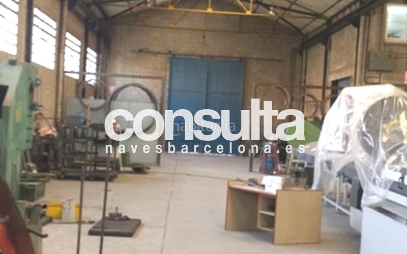 Foto b9232fef-cd68-4647-a682-59a389bce598. Industrial building in carrer del pintor joan miró 4 in Polinyà