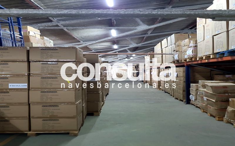 Foto 1d1a30f4-ec5a-4afa-bd1a-313348598a97. Nau industrial a carrer del cobalt 146 a Centre Hospitalet de Llobregat (L´)