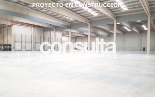 Lloguer Nau industrial a Carrer de l'església 10. Numerosos muelles de carga y descarga
