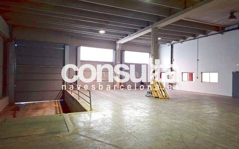 Foto 7be7da72-fe1c-40c8-8430-a4832c5d9d5a. Rent industrial building in carrer de les nuadores 18 in Olesa de Montserrat