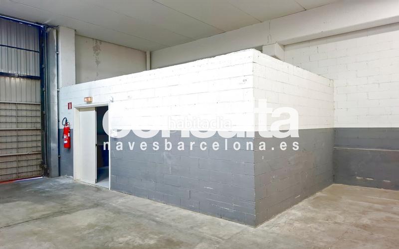 Foto 1bcbcf79-e3b5-4b9a-8ab2-f377319f991d. Alquiler nave industrial en carrer can vinyalets 24 en perfecto estado en Santa Perpètua de Mogoda