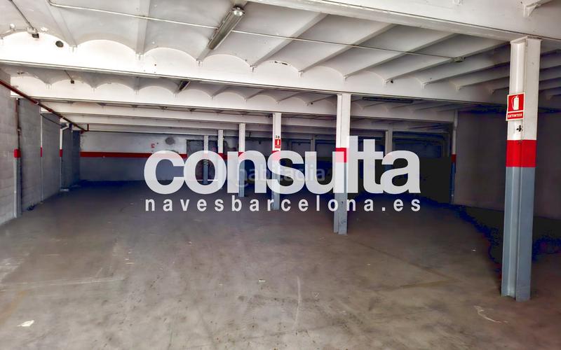 Foto 6bac3f4f-aed8-4a72-b362-c66e3521ee23. Rent industrial building in carrer de joanot martorell 94 in Sabadell