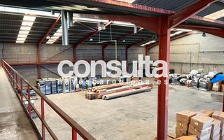 Nau industrial  Carrer de la verneda del congost 21. Excelente ubicación