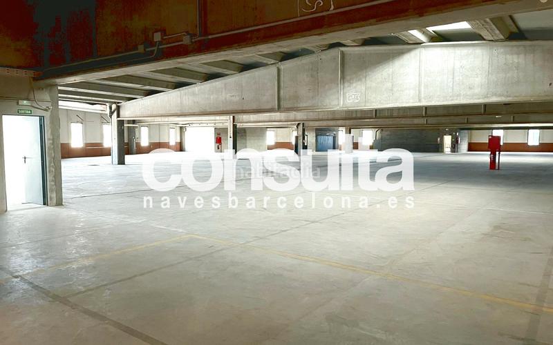 Foto f4c6c18a-17b5-4f9c-833b-78d8cc354b94. Miete fabrikhalle in carrer muga 1 in Mas Rampinyo - Montcada Nova - Carrerada Montcada i Reixac