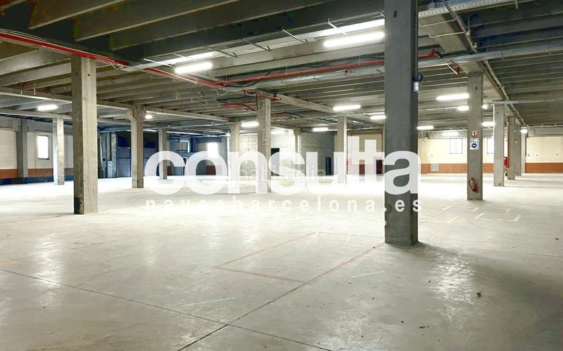 Foto 404abdf1-522f-45b2-9946-d8defa060325. Rent industrial building in carrer muga 1 in Mas Rampinyo - Montcada Nova - Carrerada Montcada i Reixac