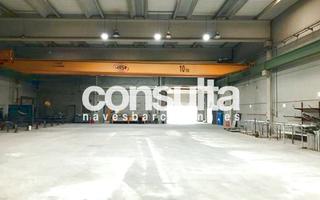 Miete Fabrikhalle in Camí de palou 2. 2 puentes grúa