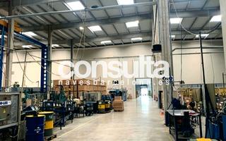 Location Bâtiment à usage industriel à Carrer de palautordera 50. Muelles de carga y descarga