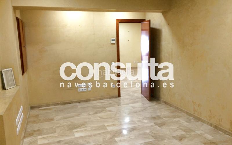 Foto 47de193d-1595-4709-a944-fb9828bc4c58. Alquiler nave industrial en avinguda de bertran i güell 6 posibilidad de colocar puente grúa en Gavà