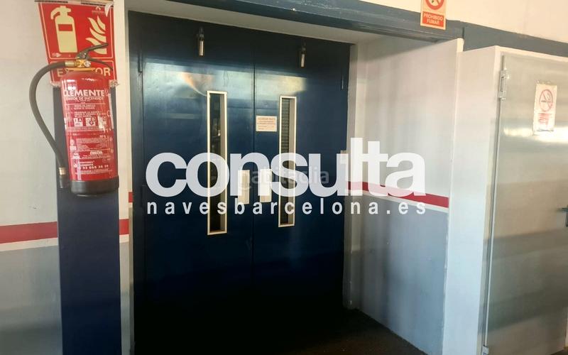 Foto a0da1234-08f7-4c00-aded-eccfd9204389. Affitto capannone industriale in passeig de can sagrera 33 in Sant Just Desvern