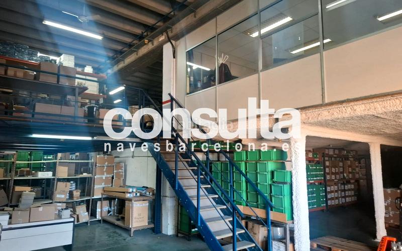 Foto c5c9b906-1806-4f02-8423-ddd35f7b4f8a. Affitto capannone industriale in passeig de can sagrera 33 in Sant Just Desvern