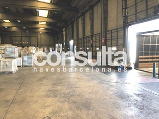 Location Bâtiment à usage industriel à Ronda de boada vell 41. 45 muelles de carga y descarga