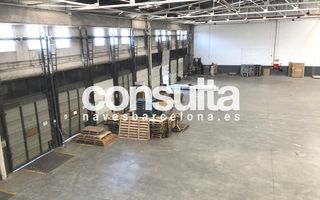 Lloguer Nau industrial a Carrer de can gurri 4. 18 muelles de carga y decarga