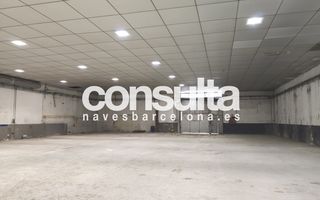 Miete Fabrikhalle in Plaça de palestina 5. Uso exclusivo ocio y recreativo