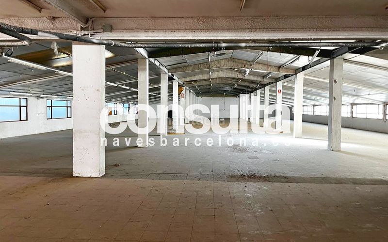 Foto df4ba1bb-e1a1-40c2-bd88-4282bc36426f. Location bâtiment à usage industriel dans carrer llauder 99 dans Mataró