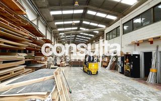 Industrial building  Avinguda ponent 3. Buena ubicación
