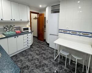 Affitto Appartamento  Calle lope de vega. Piso en alquiler - 3 habitaciones