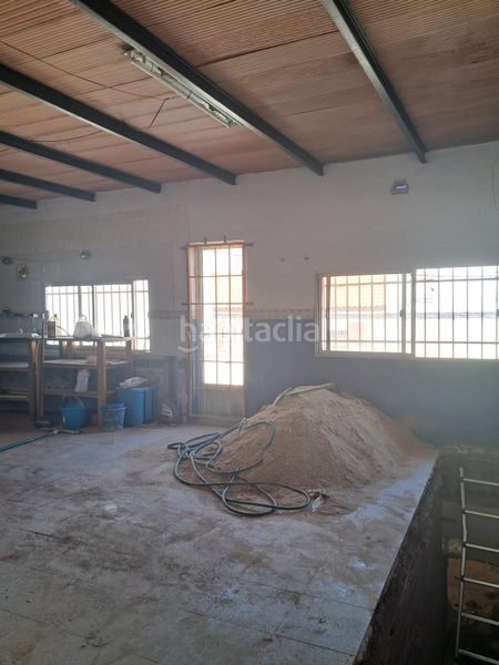 Foto b8d5a6bc-cd7e-4abd-bc43-4439c12210eb. Casa a PAU 2-600 Puertollano