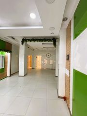 Local Comercial a Calle Santa Ana